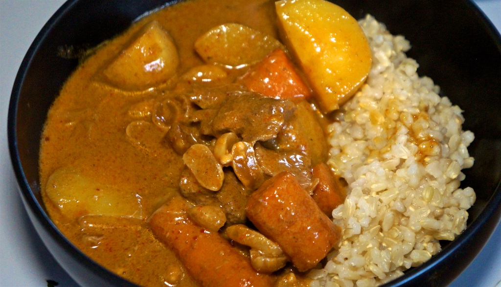 Apr 7: Chicken wraps; Beef Massaman Curry