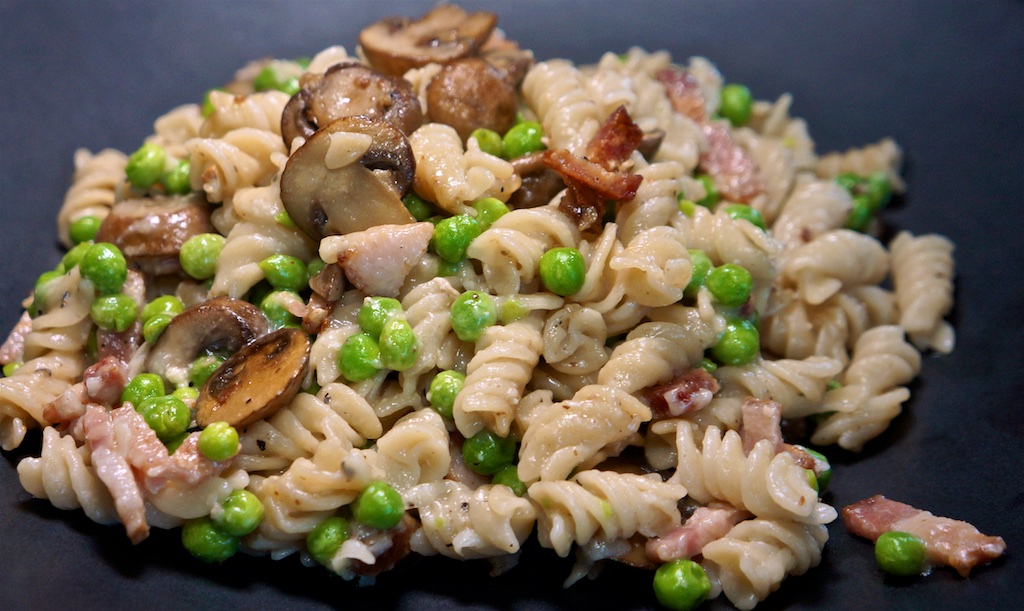 Sep 1: The Country Deli; Pasta with Mushrooms and Peas