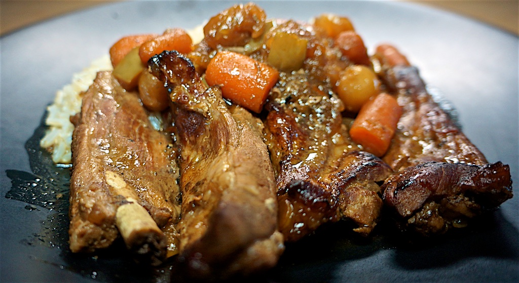 Mar 19: English Breakfast; Apple Soy Braised Pork Ribs with Brown Rice and Bok Choy