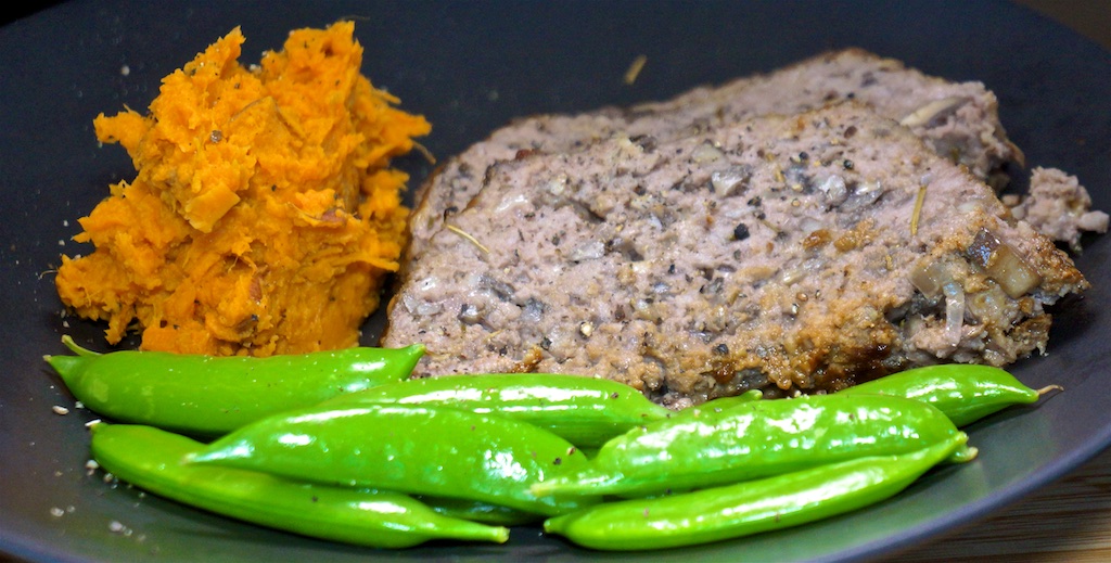 Aug 15: Cheddar & Apple, Corned Beef & Mustard Sandwiches; Mushroom and Red Wine Meatloaf with Mashed Sweet Potato and Sugar Snap Peas