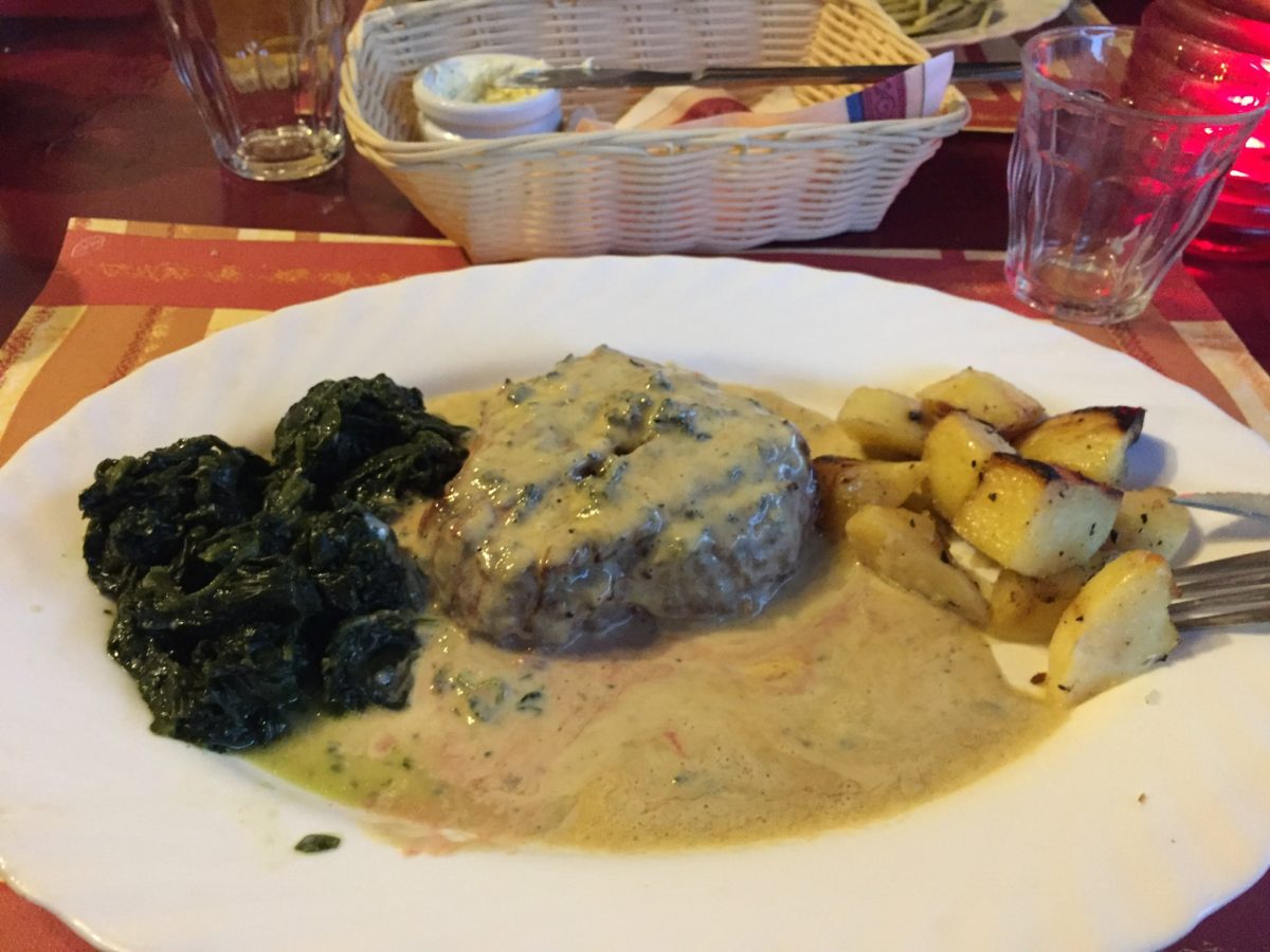 Sep 14: Airline Breakfast; Gorgonzola Steak/Pasta Combo