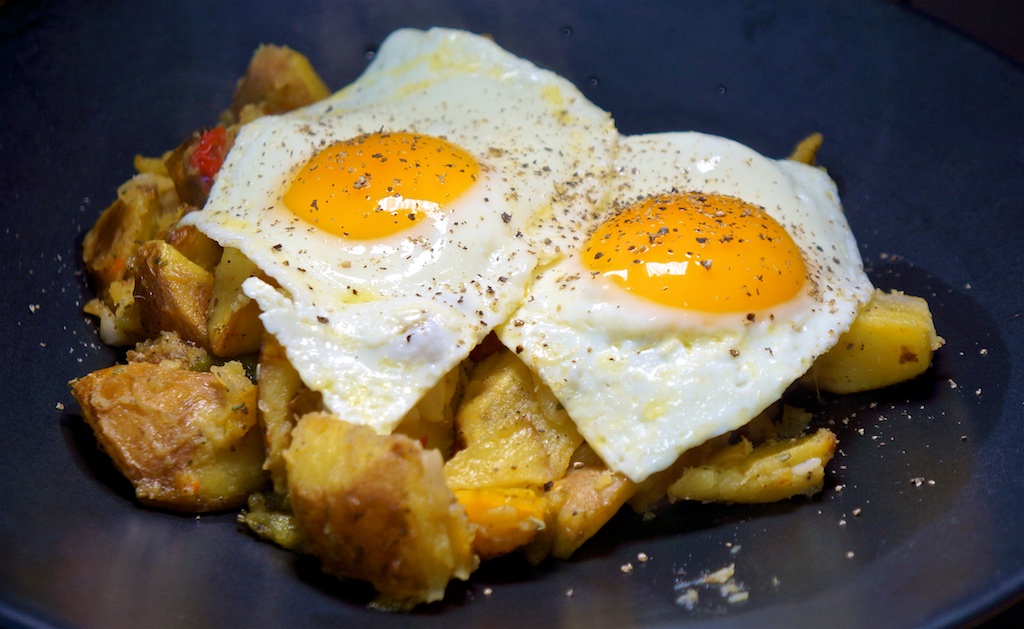 Mar 26: Avocado & Smoked Trout; Roasted Potatoes with Peppers and Onion and Fried Eggs