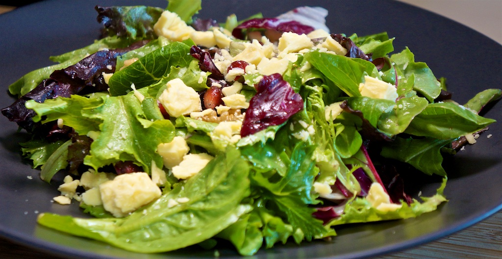 Aug 6: Ground Beef with Onion, Garlic and Spinach; Organic Apple Dijon Salad