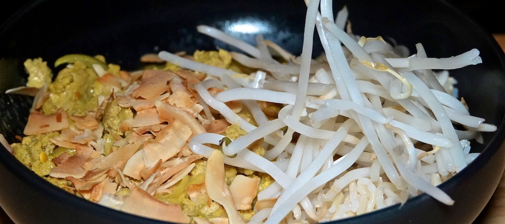 Dec 1: Bahn Mi; Turmeric-Coconut Curry with Pork and Brown Rice