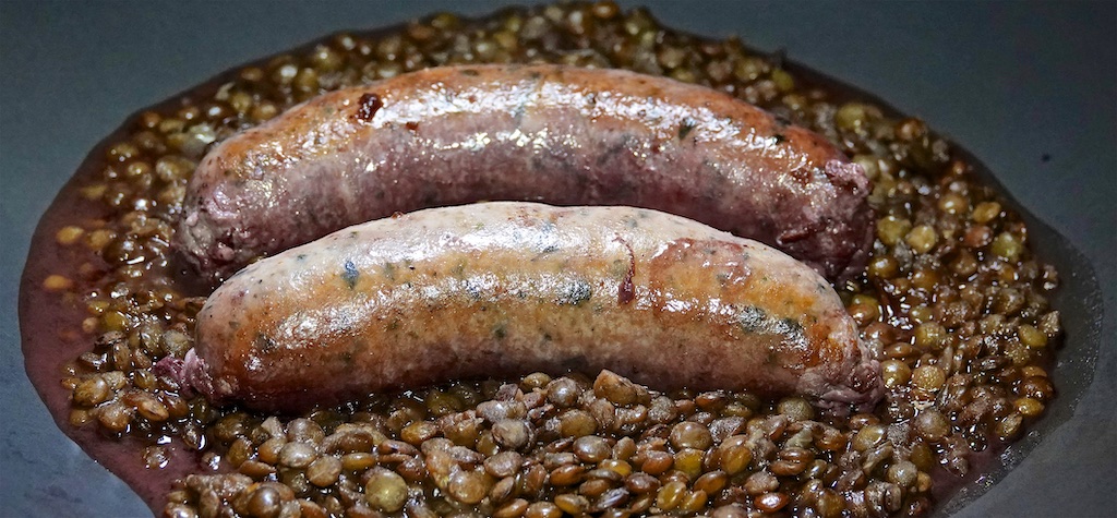 Feb 24: Popeye’s Fried Chicken with Avocado Ranch Salad; Italian Sausages with Lentils