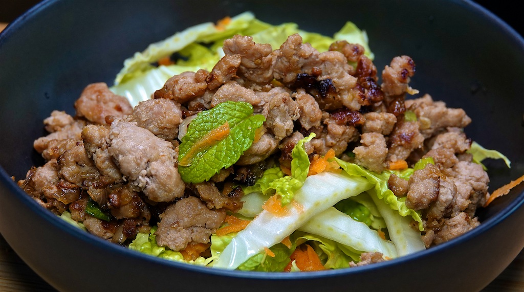 Apr 23: Bacon, Tomato & Watercress Wrap; Vietnamese Caramelized Pork Bowls