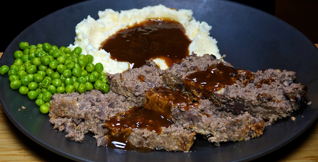 Aug 18: Heuvos Rancheros; Red Wine & Mushroom Meatloaf with Creamy Garlic Mash Potatoes with Gravy and Green Peas