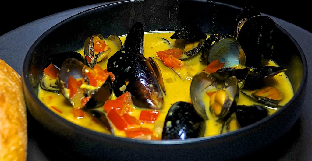 Nov 1: French Onion Soup with Toasted Cheddar Sandwich; Coconut Curry Mussels