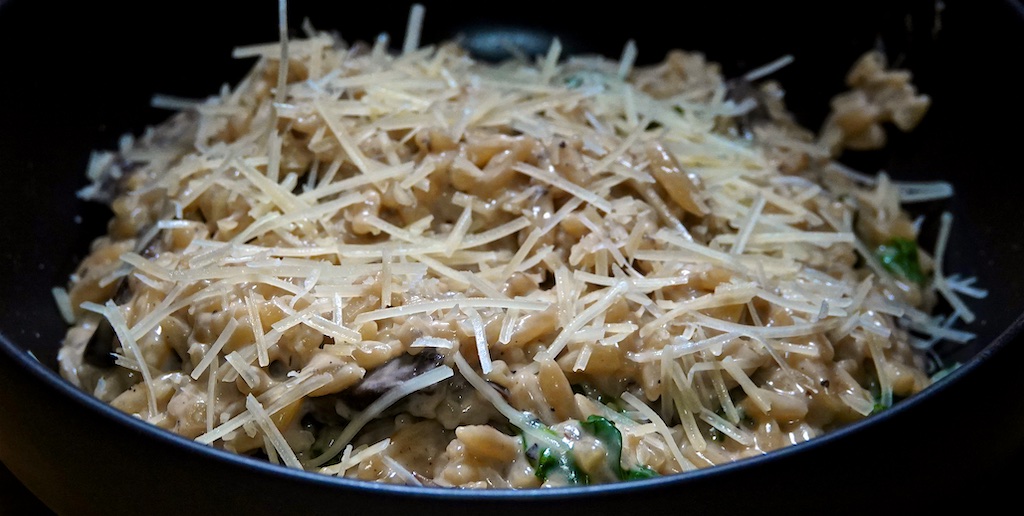 Nov 4: Tomato & Cheddar; Creamy Mushroom and Spinach Orzo