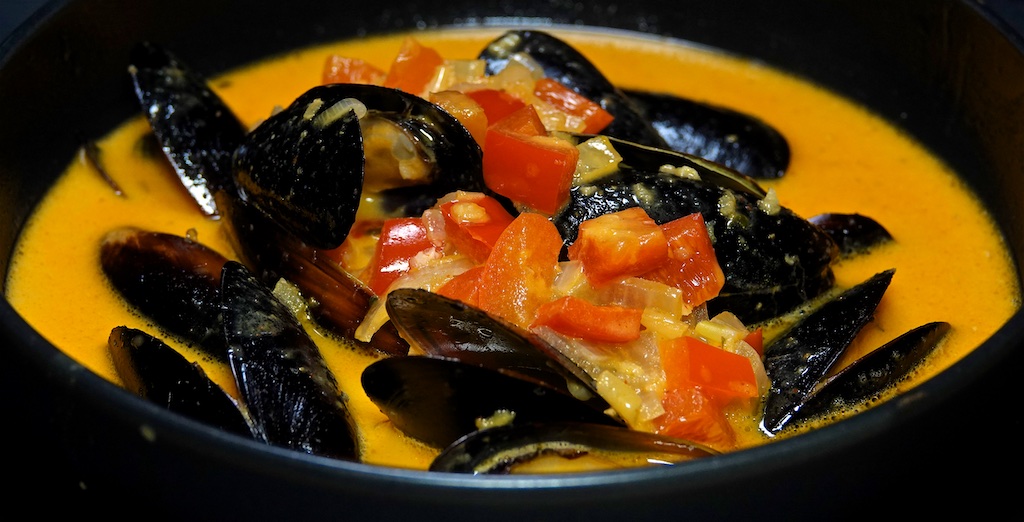 Dec 13: Lamb Gyro; Coconut Curry Mussels