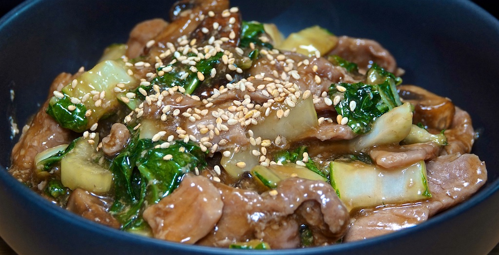 Jul 6: Egg Salad & Sprouts, Ham, Kumato & Smokey Cheddar; Garlic Pork with Bok Choy