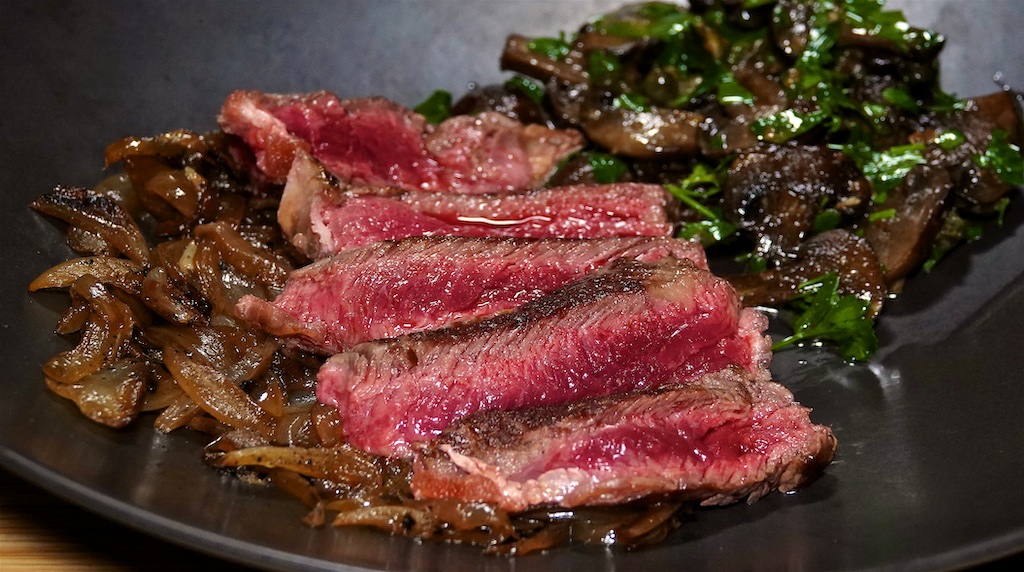 Jul 23: Shin Bowl; Rib Eye with Roast Garlic Mushrooms and Caramelized Onion