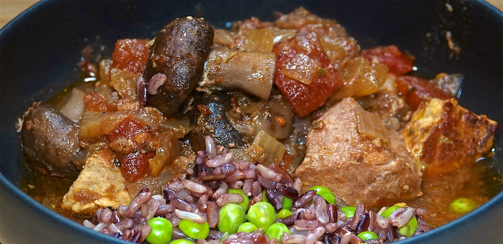 Dec 12: Prime Rib, Tabouli & Ah jus; Pork Tenderloin, Mushrooms and Red Wine with Brown Rice and Peas