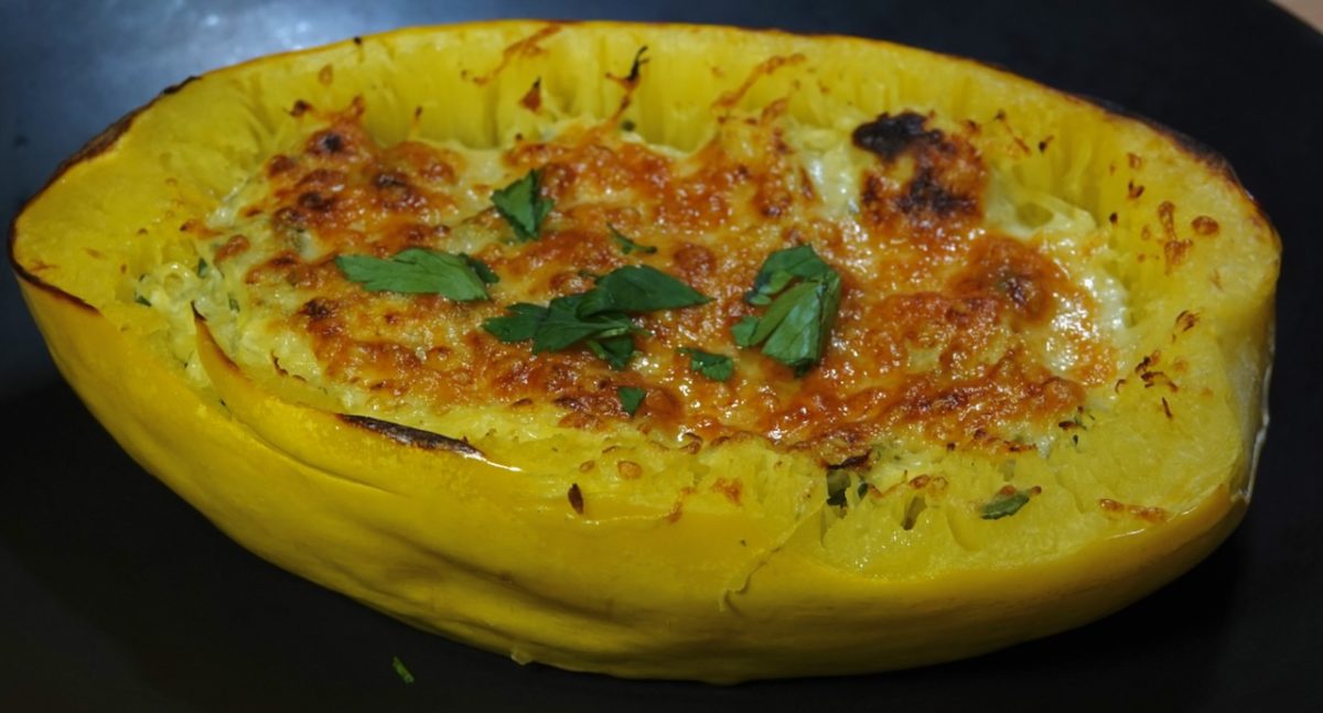 Dec 20: Cheesy Garlic Parmesan Spaghetti Squash