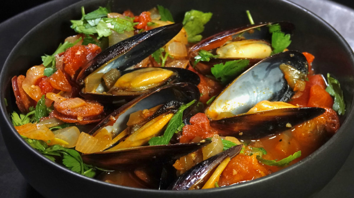 Jan 18: Spanish Mussels with Chorizo and Tomato-Wine Sauce