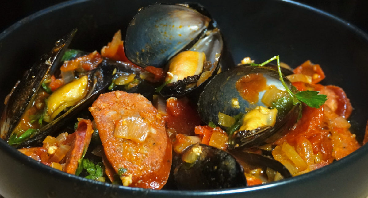Feb 19: Spanish Mussels with Chorizo and Tomato-Wine Sauce