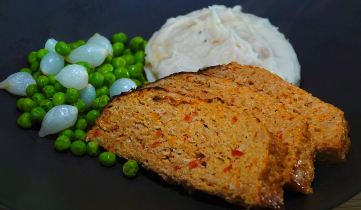 May 28: Turkey Bacon Chipotle Meatloaf with Mashed Potatoes and Garden Peas