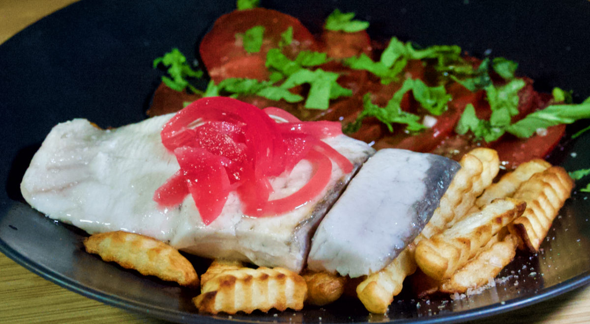 Sep 9: Pan Fried Barramundi with Oven Fries and Heirloom Tomato Salad